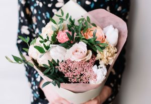 Chic White Peony